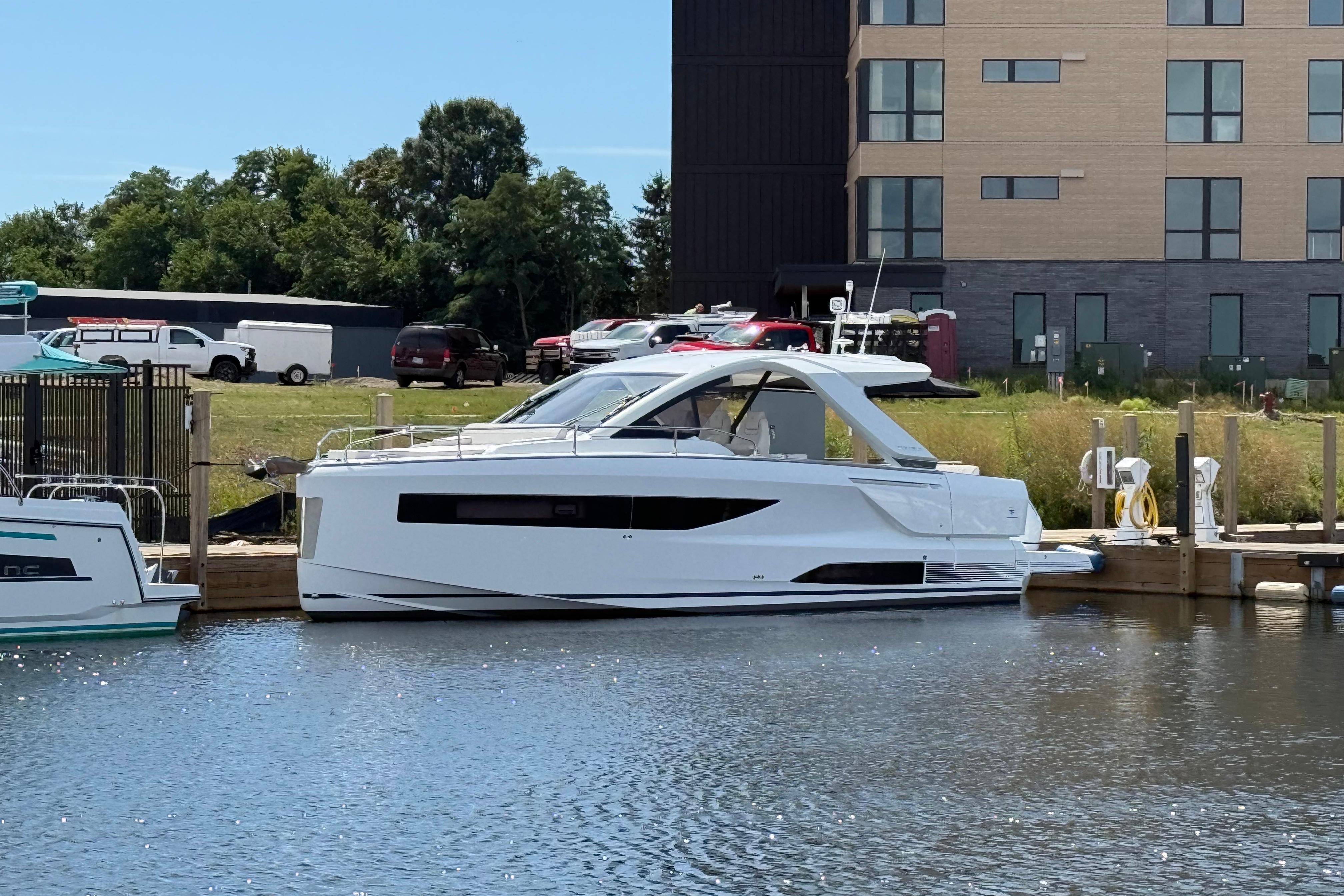 2026 Jeanneau DB/37 OB