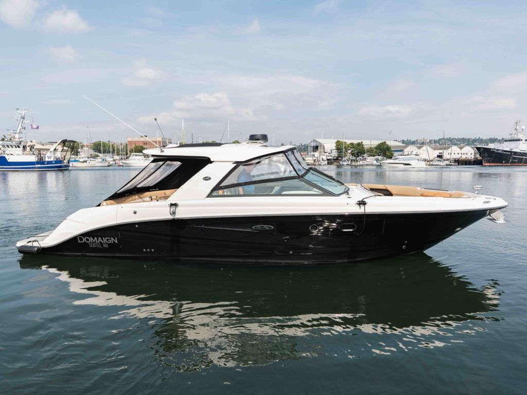 Sea Ray SLX 400
