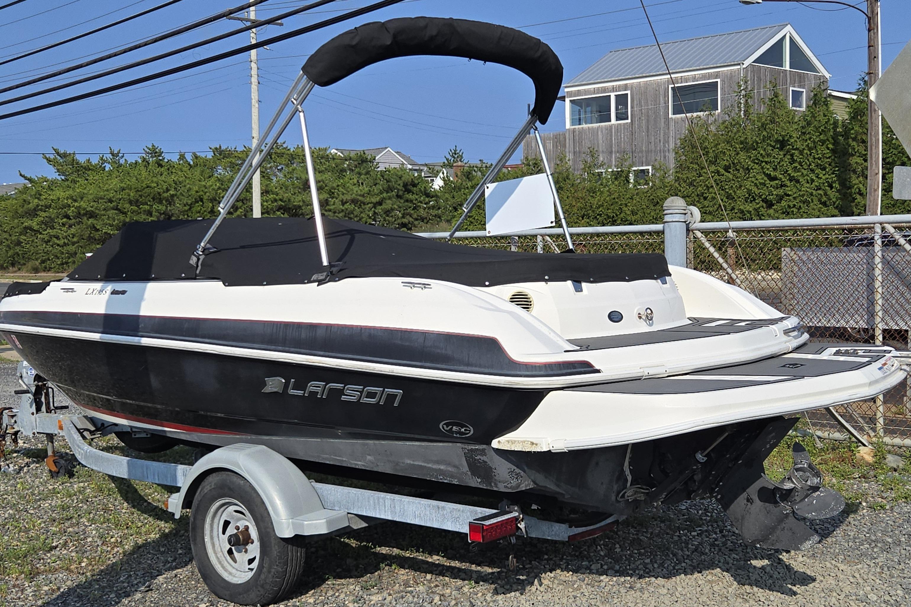 2014 Larson LX 195S IO