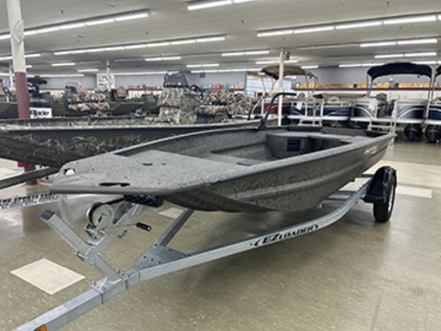 2025 War Eagle 750 Gladiator Mud Boat