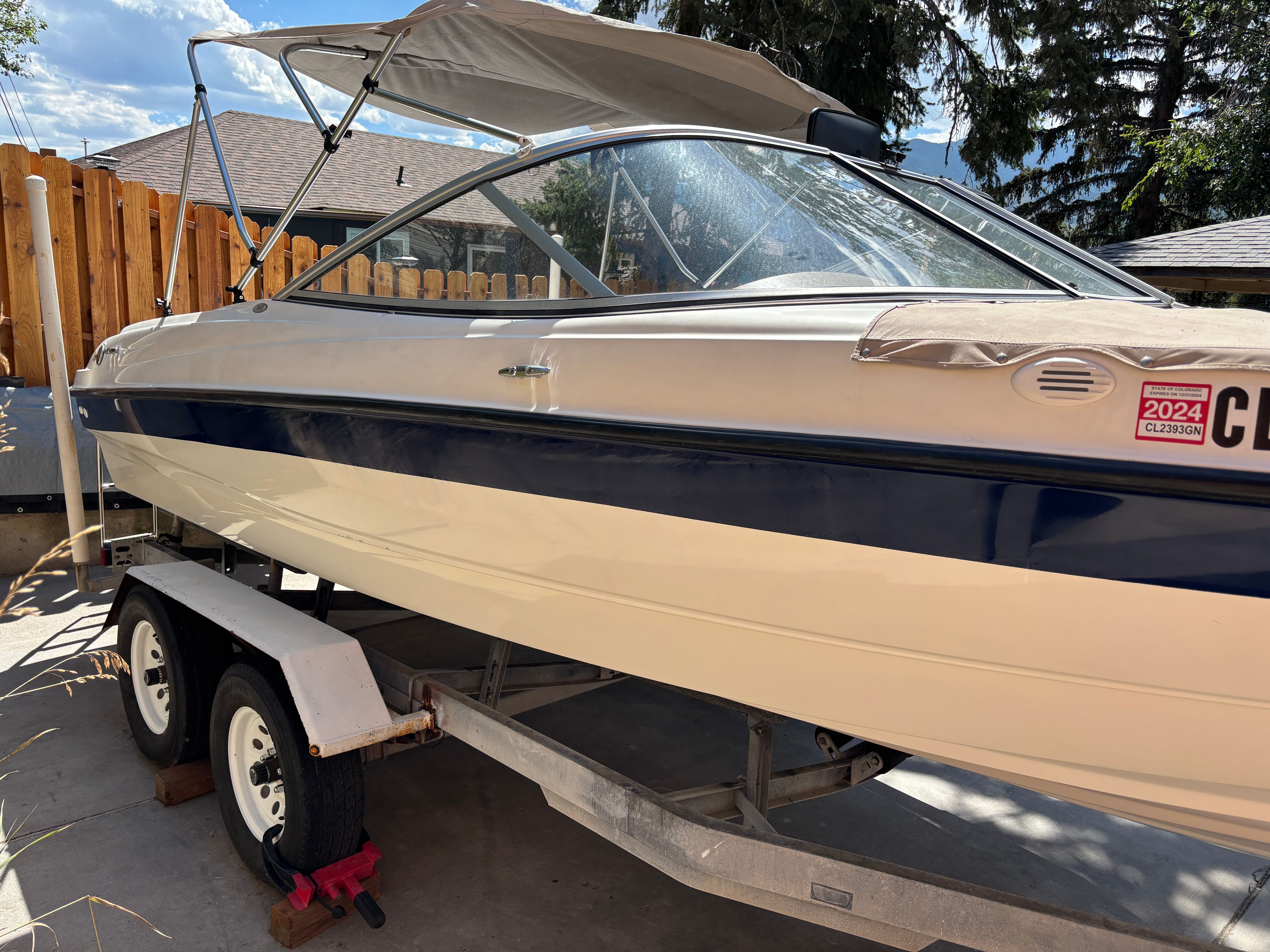 2003 Bayliner Runabout Series 205 BR