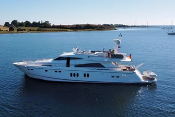 2005 Fairline Squadron 74