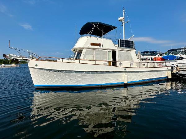 1990 Grand Banks 42 Classic