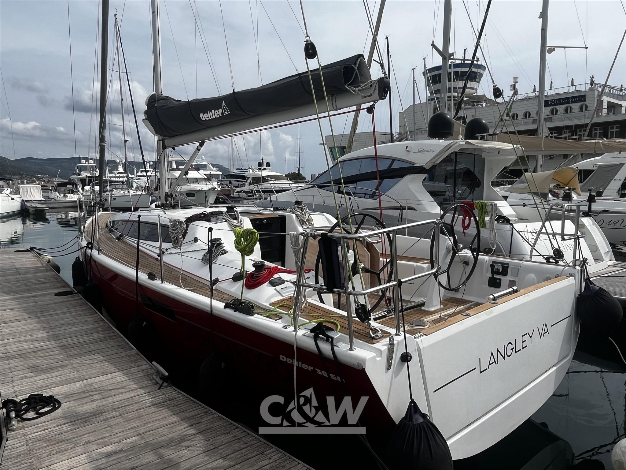 2021 Dehler 38 SQ