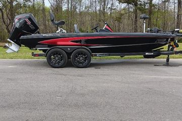 2025 Triton 20XP Patriot
