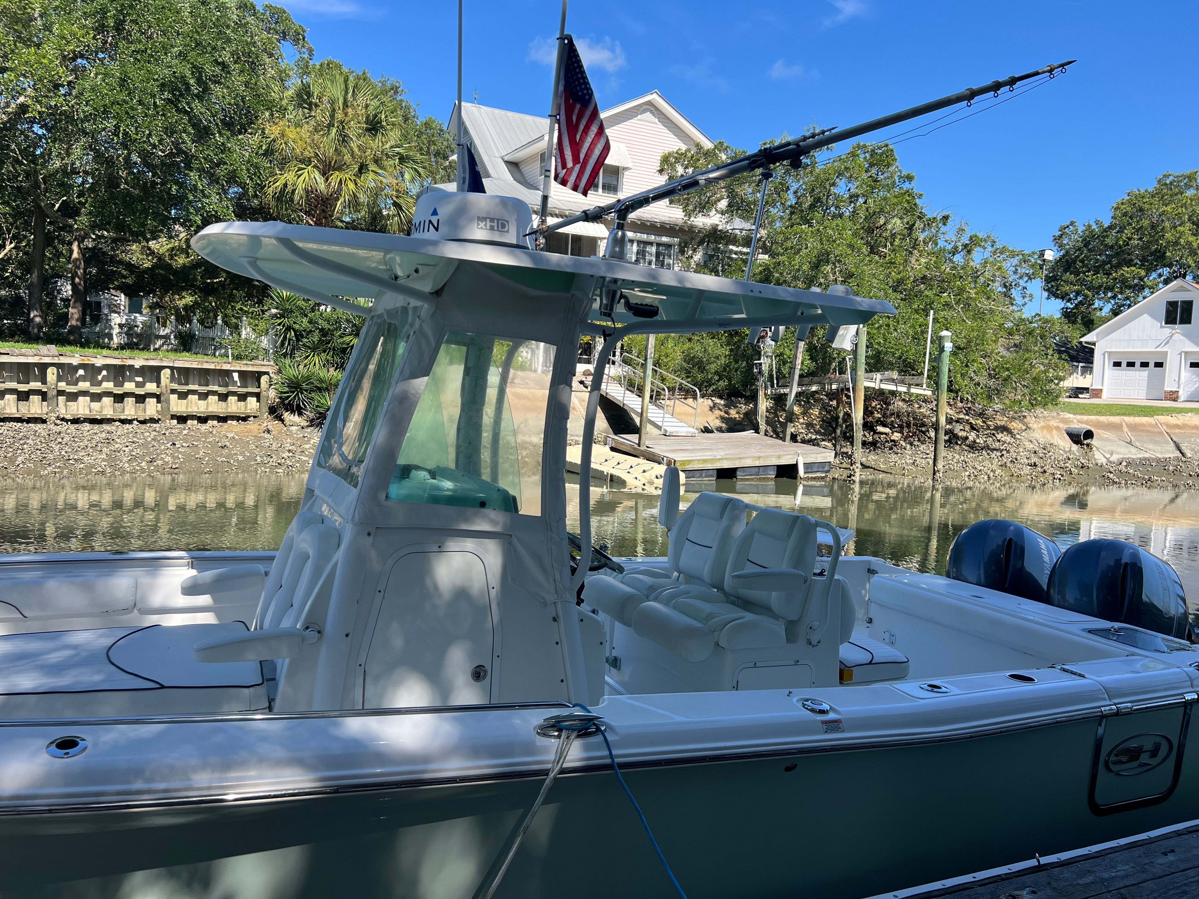 2015 Sea Hunt Gamefish 27