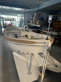 2025 Seafury 650C