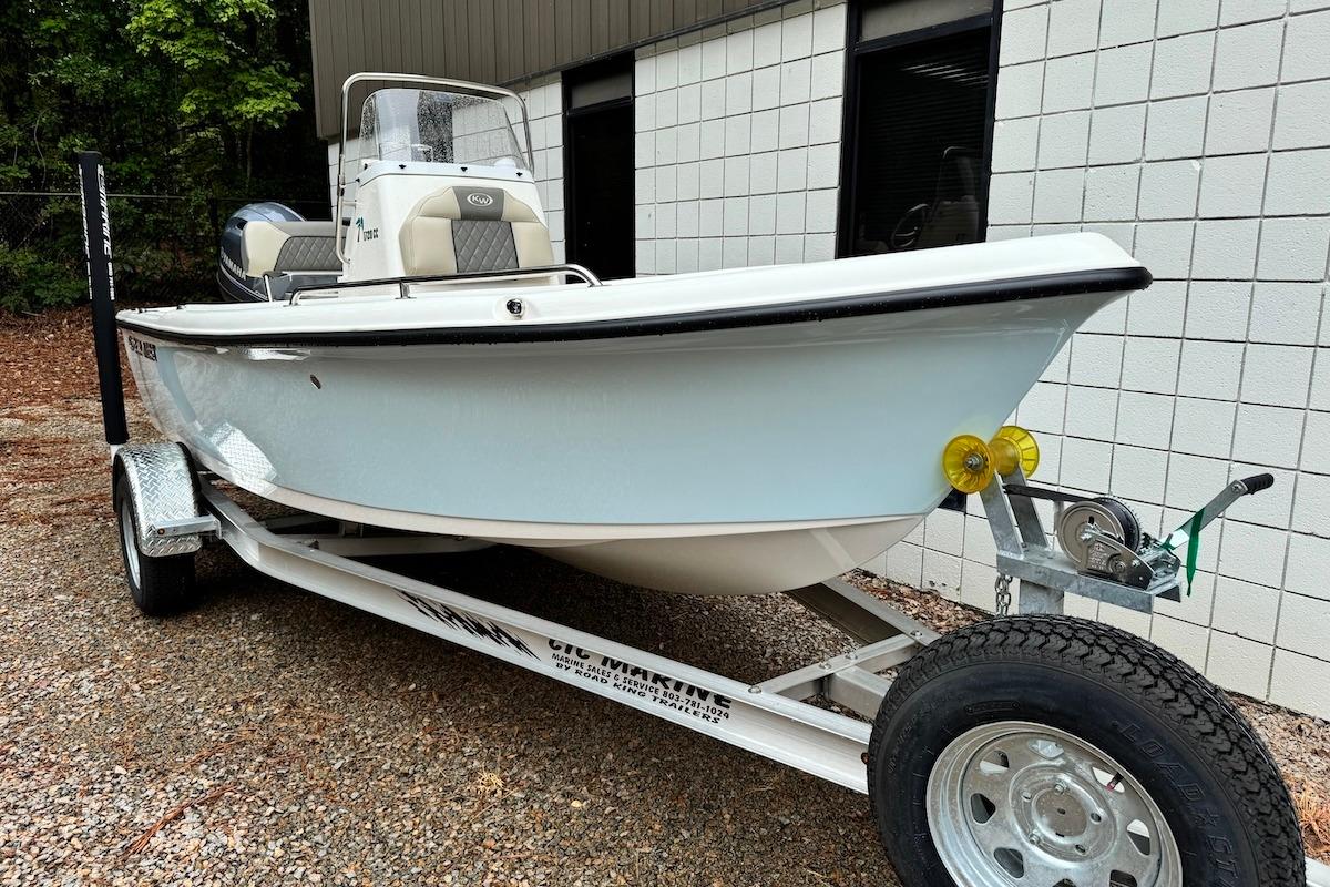 2025 Key West 1720 Center Console