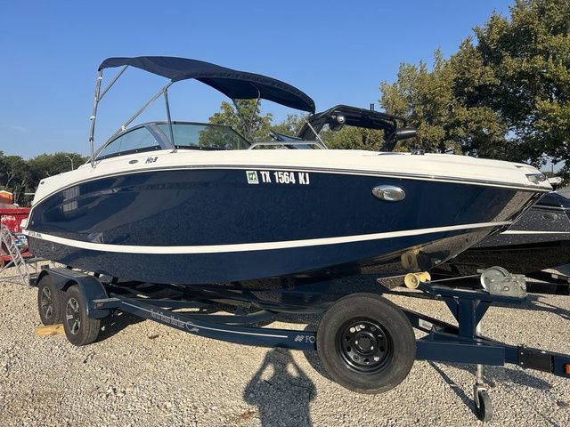 2021 Four Winns HD3
