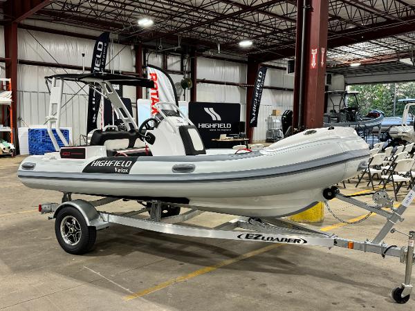 2025 Highfield Velox 420
