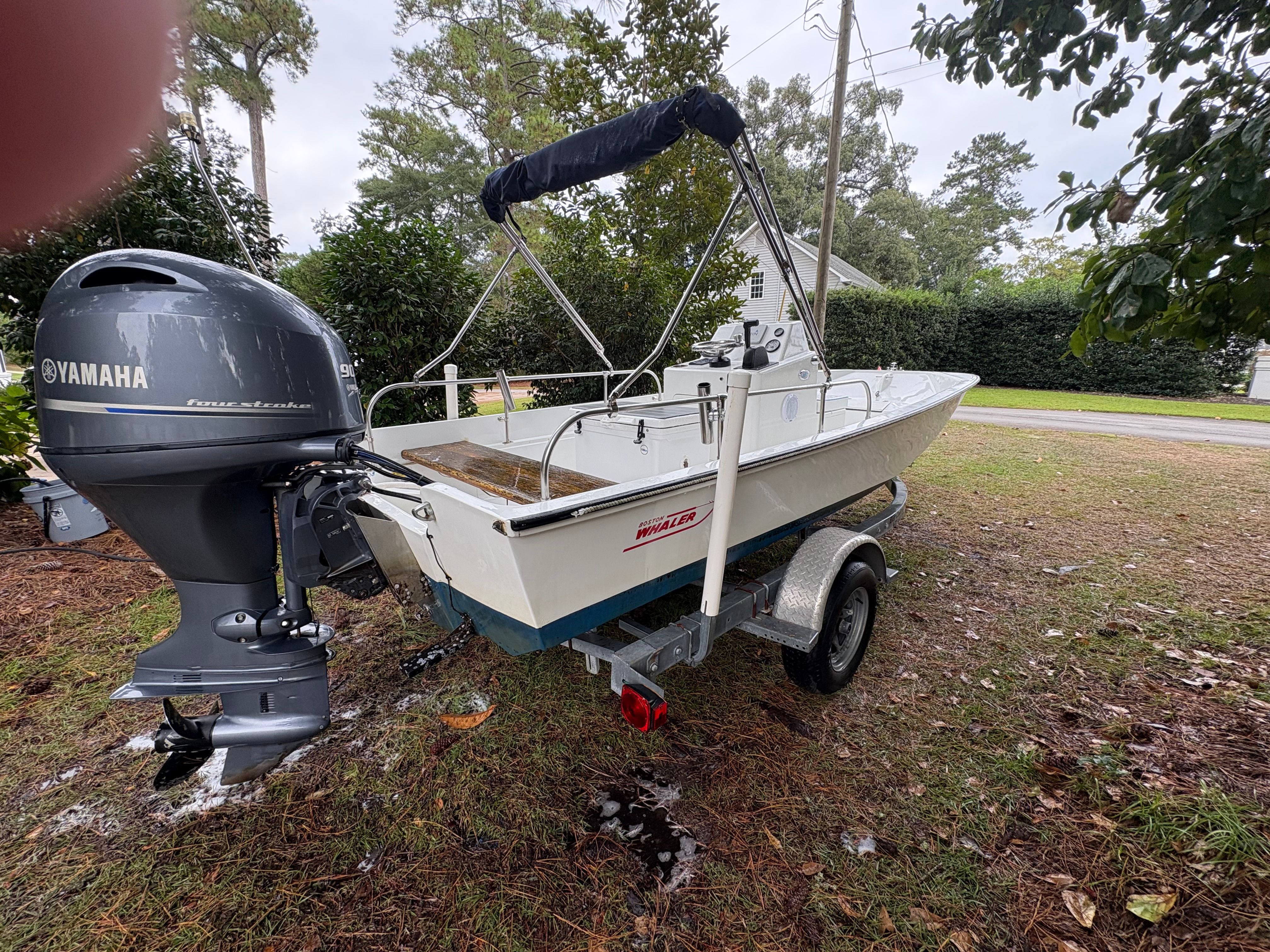 1979 Boston Whaler Mantuak