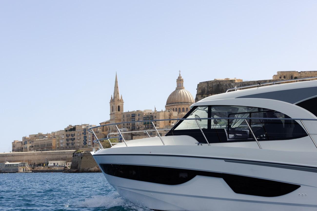 2024 Beneteau Antares 11 OB