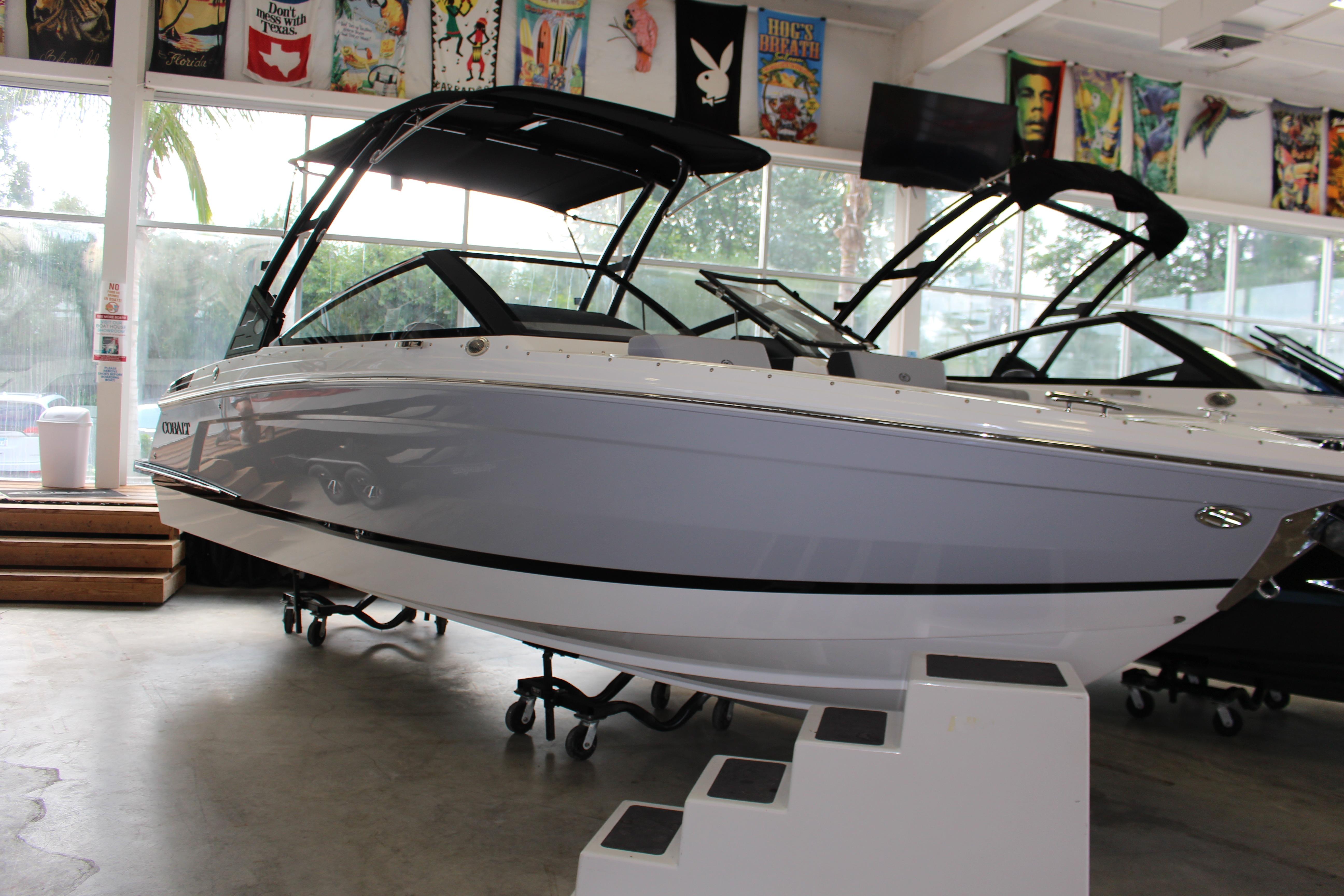Cobalt R4 2025 Cobalt R4 boat displayed indoors with sleek design and modern features.