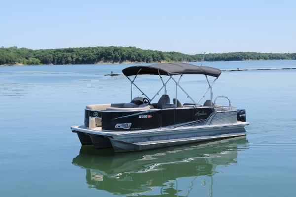 2019 Avalon Pontoon