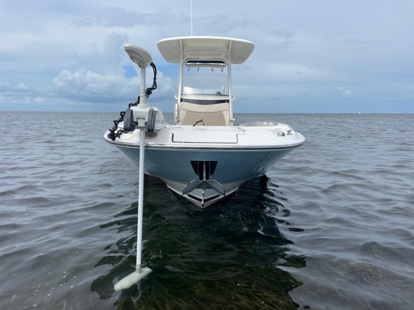 2017 Boston Whaler 270 Dauntless