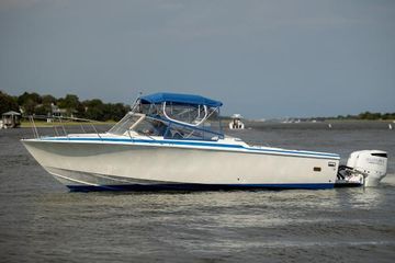 1983 Bertram 28 Moppie