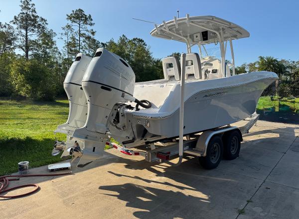 2021 Aquasport 2500