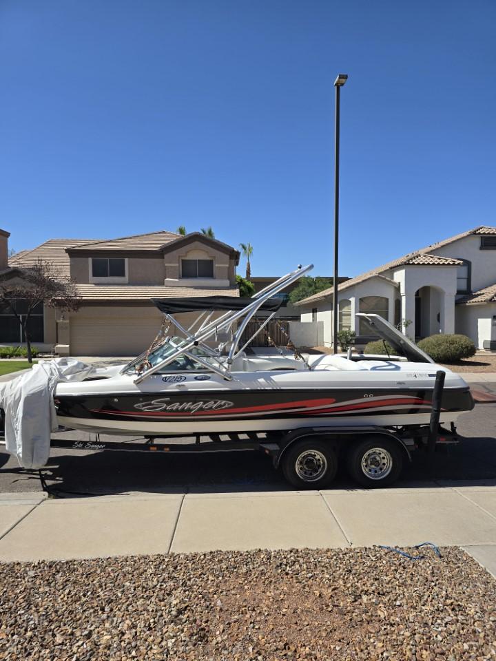 2006 Sanger Wake Boat