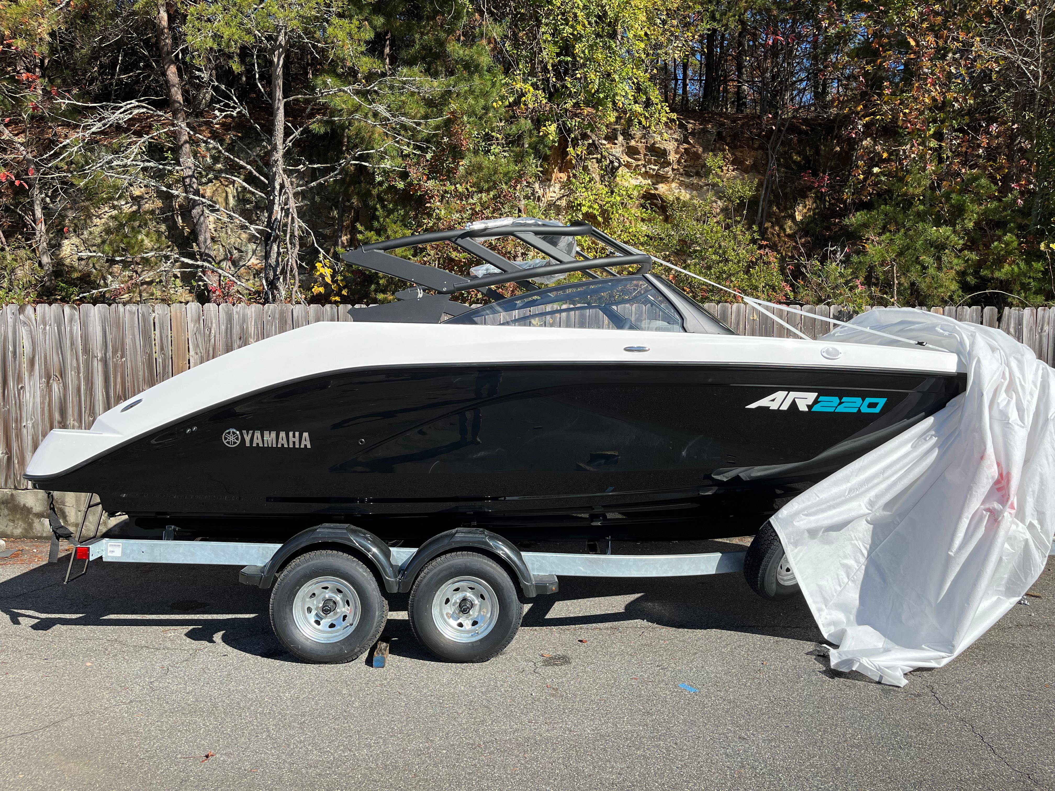 2025 Yamaha Boats AR220, Gainesville