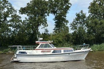 1984 Saga 35