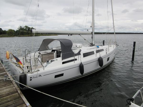 Hanse 388