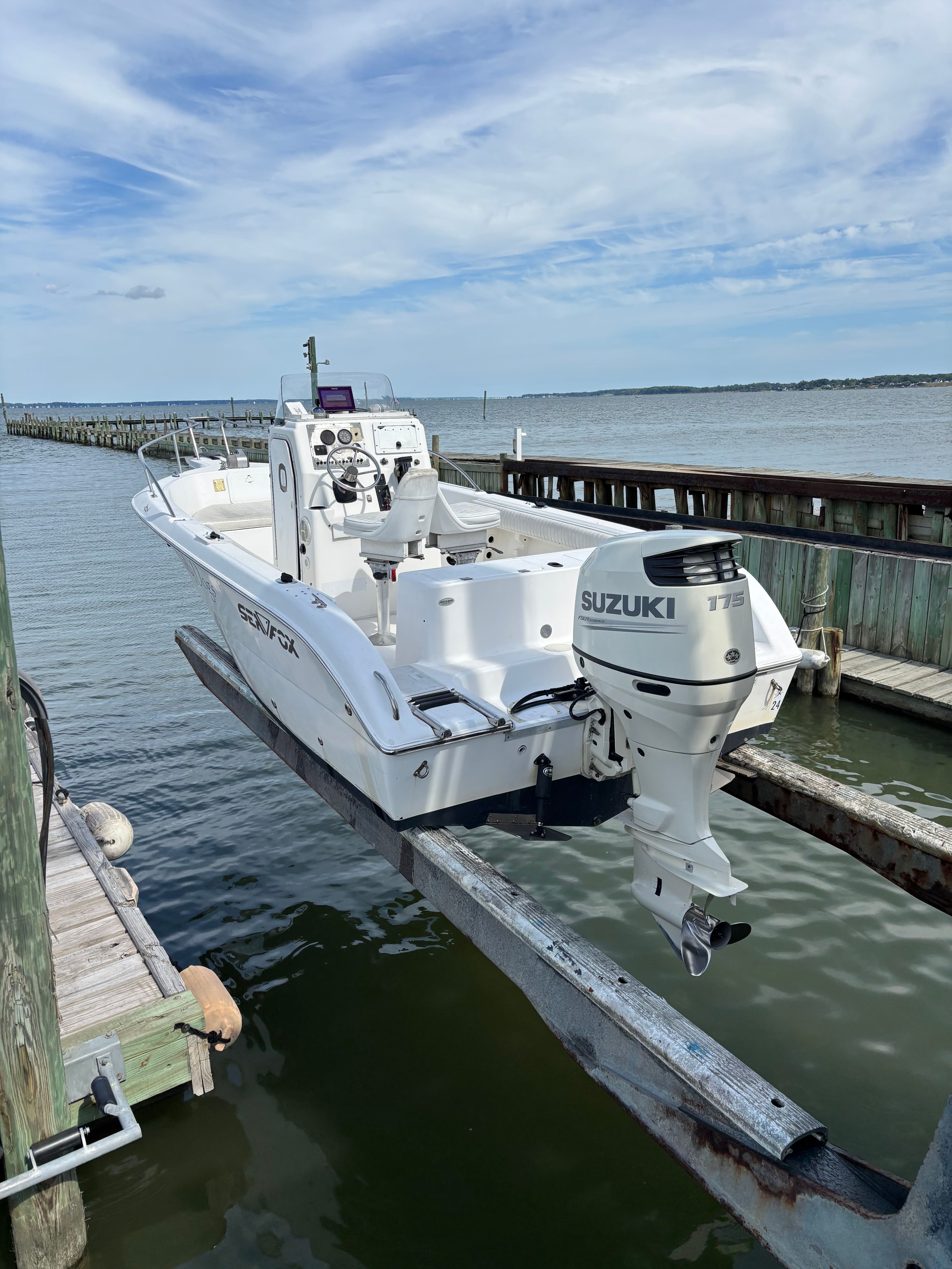 2004 Sea Fox 217 Center Console