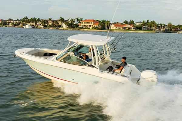 Boston Whaler 240 Vantage Manufacturer Provided Image