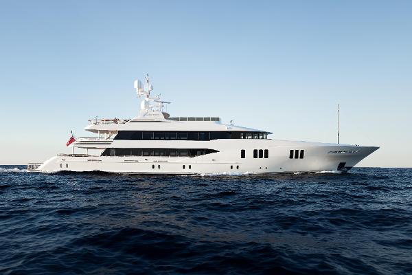 2011 Trinity Yachts Semi-Displacement
