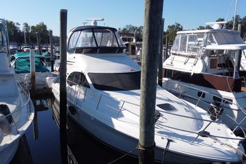 2005 Sea Ray 420 Sedan Bridge