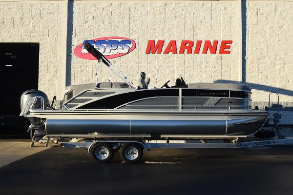 2025 Bennington 22 MFB