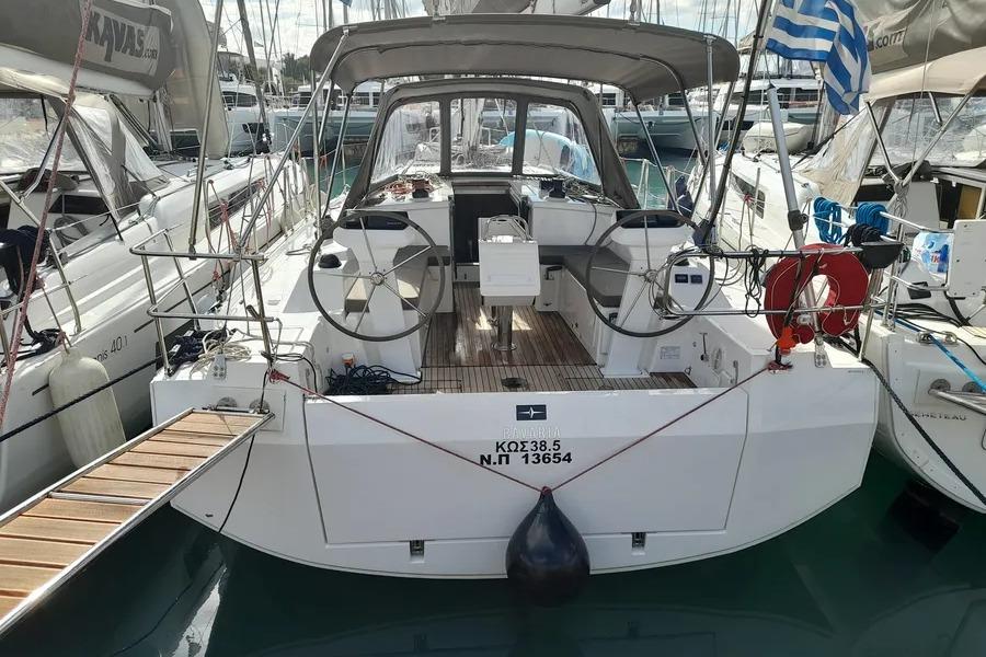 2024 Bavaria C38
