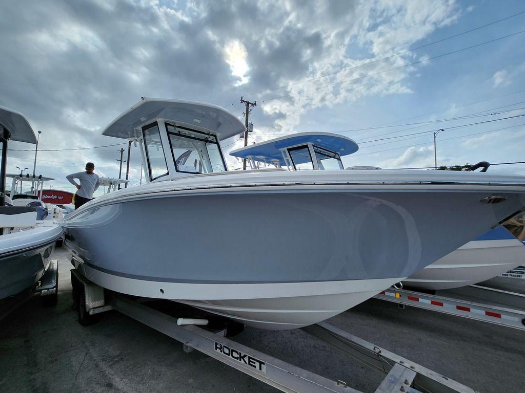 Robalo boats for sale in Miami, Florida 