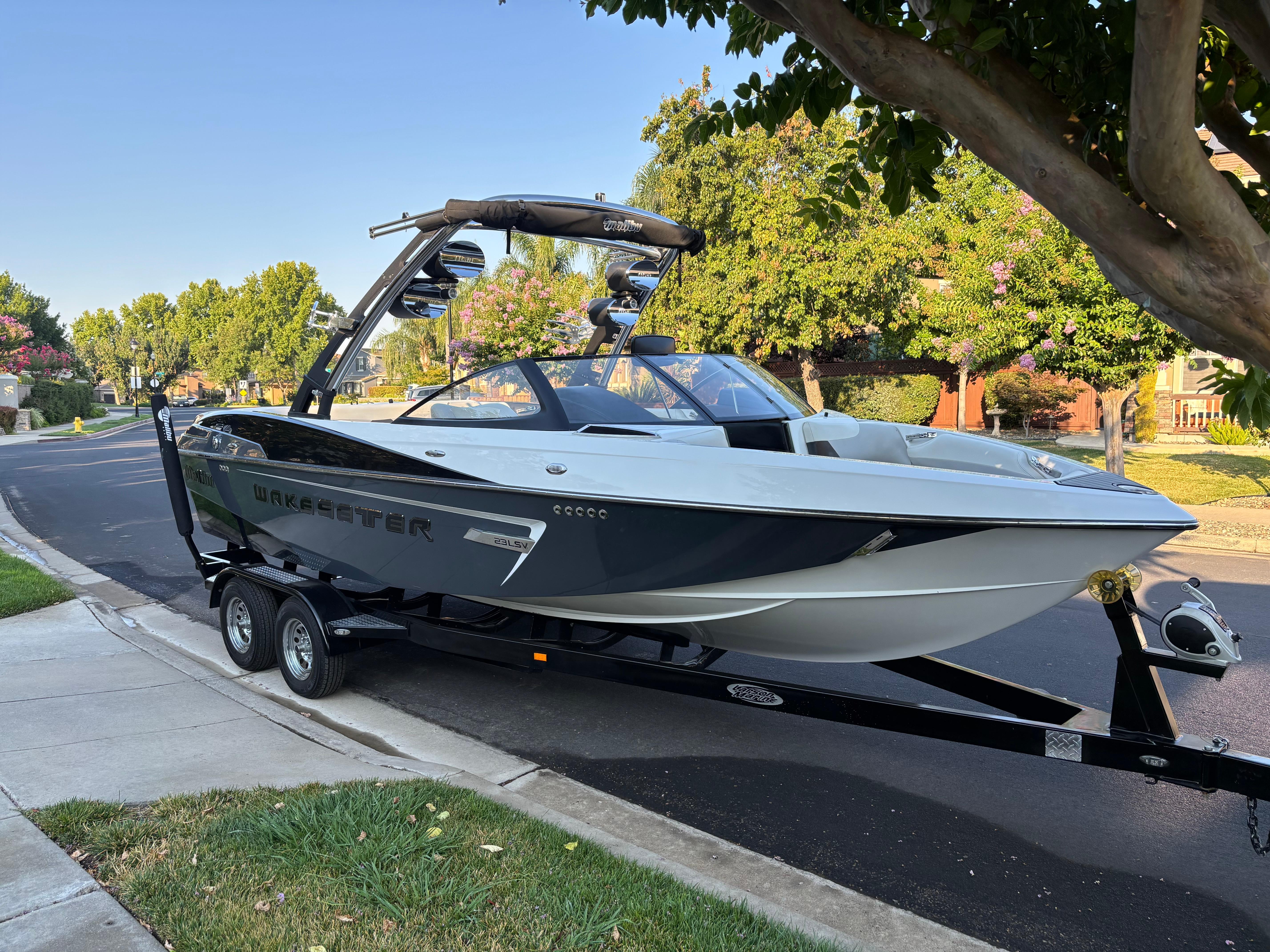 2014 Malibu Wakesetter 23 LSV