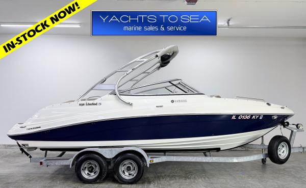 2009 Yamaha Boats 232 Limited S