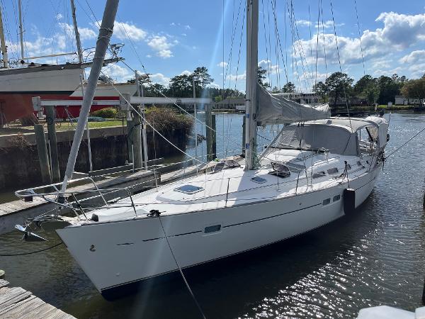 2007 Beneteau 423