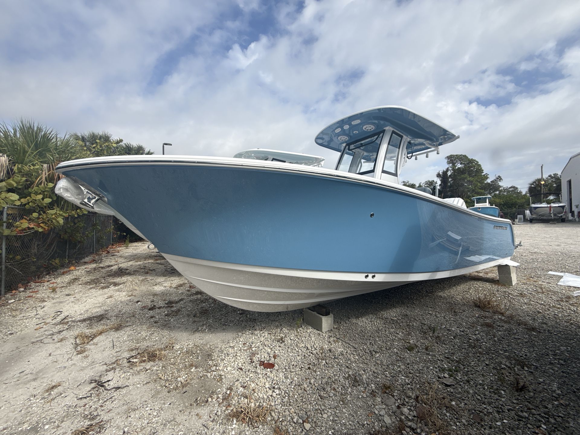 2026 Sportsman Open 232 Center Console