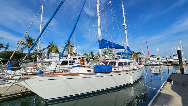 Gulfstar 47 Sailmaster