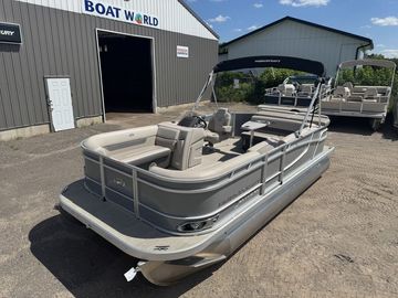 2020 Princecraft Vectra 19 Pontoon