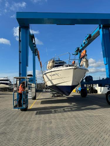 2002 Broom 42cl