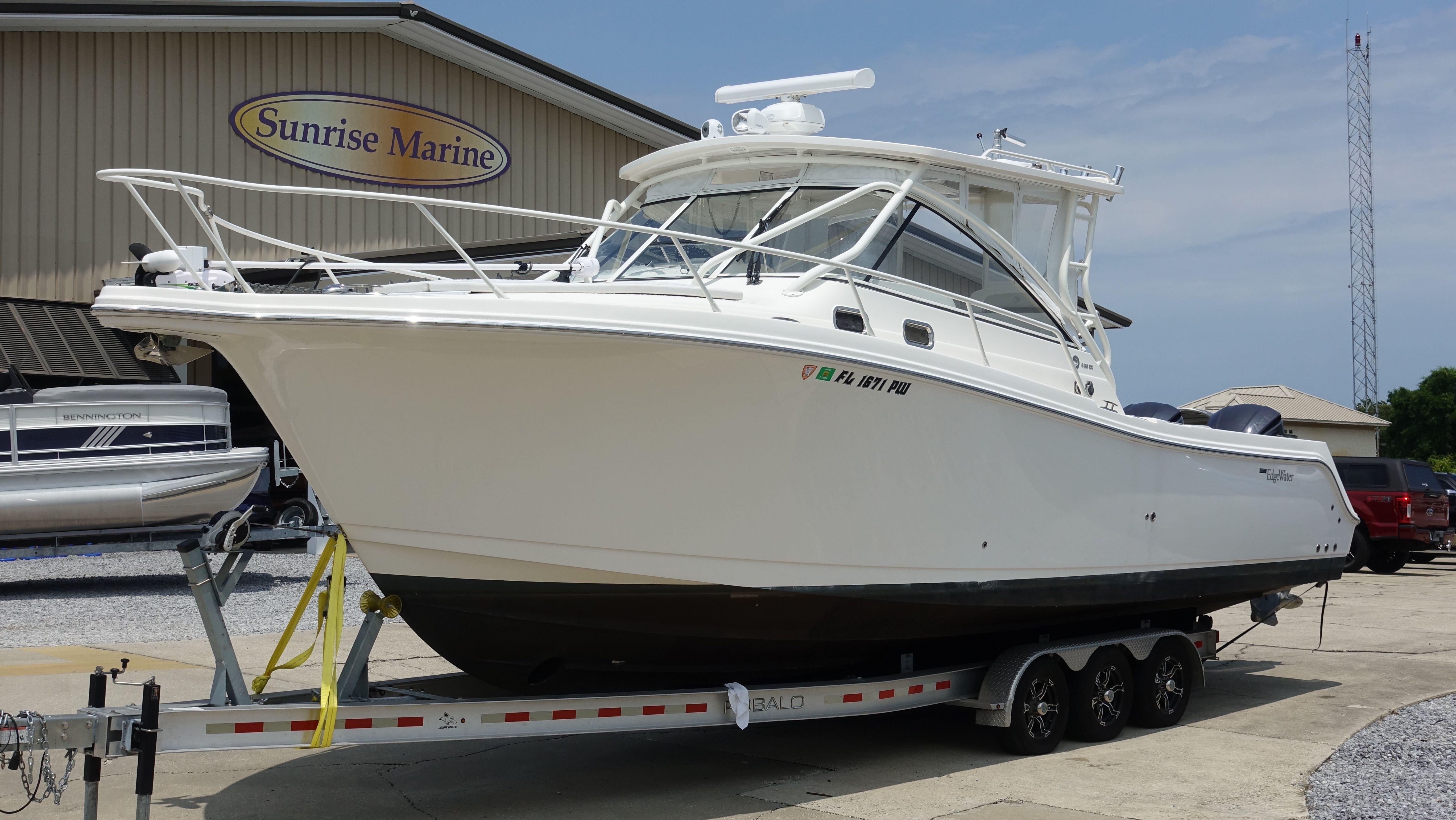 2013 Edgewater 335 Ex