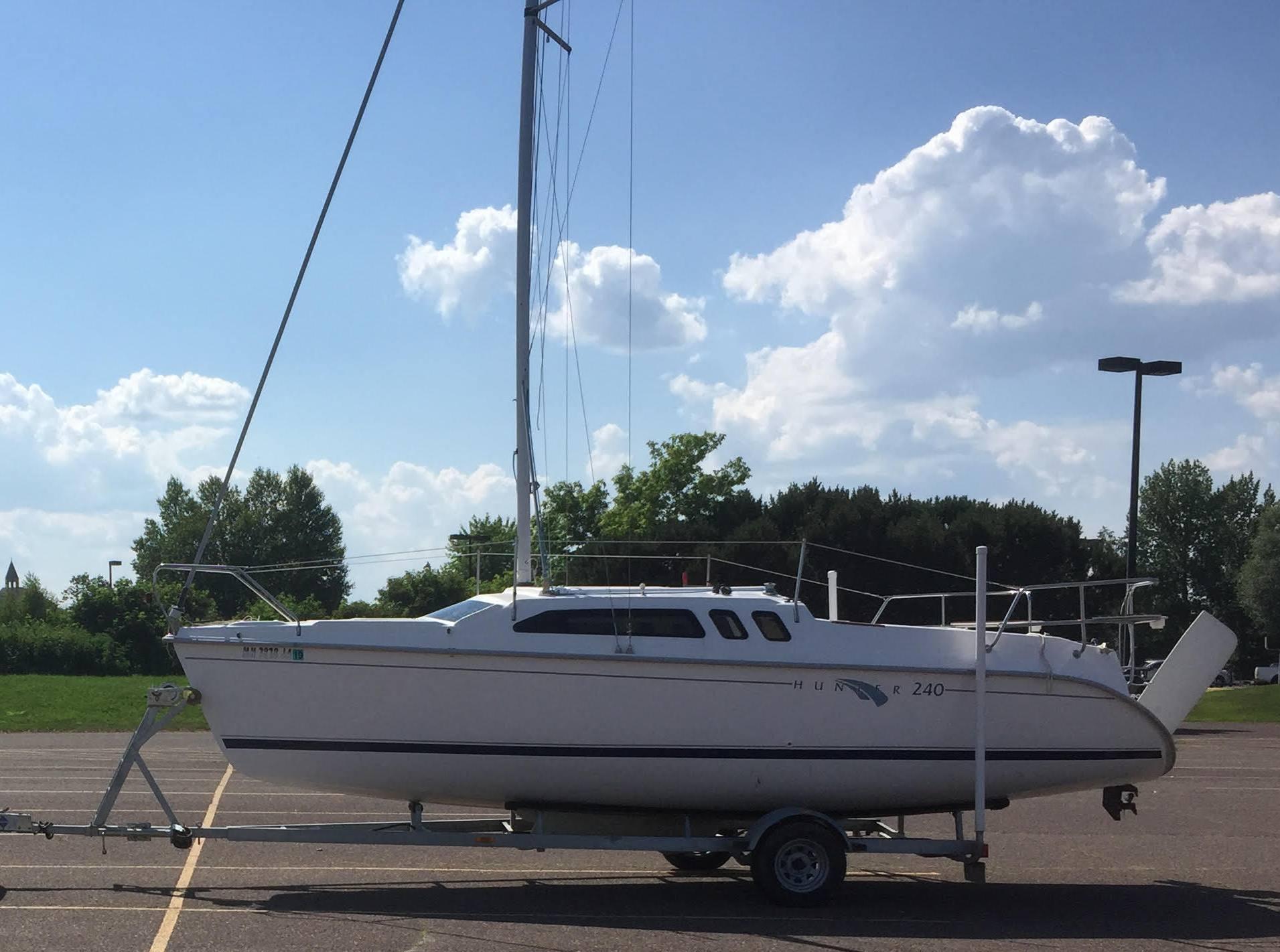 hunter sailboats for sale wisconsin