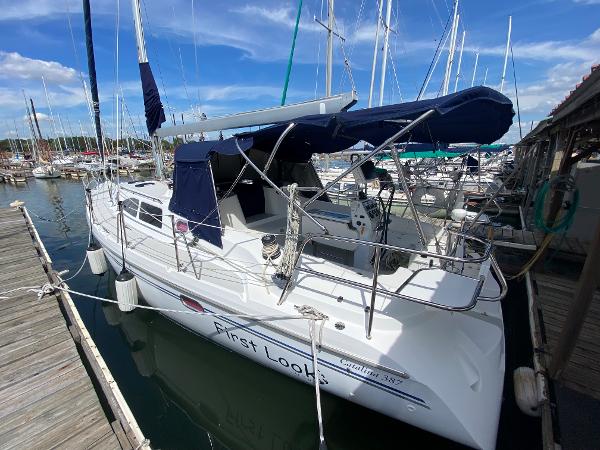 Catalina 387 Stb. Side
