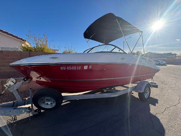 2016 Bayliner VR5