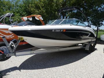 2021 Chaparral 23 SSi OB