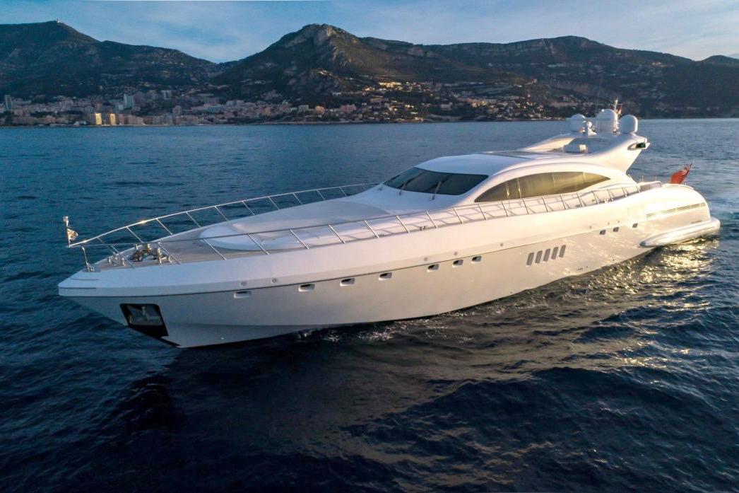 2004 Mangusta 108
