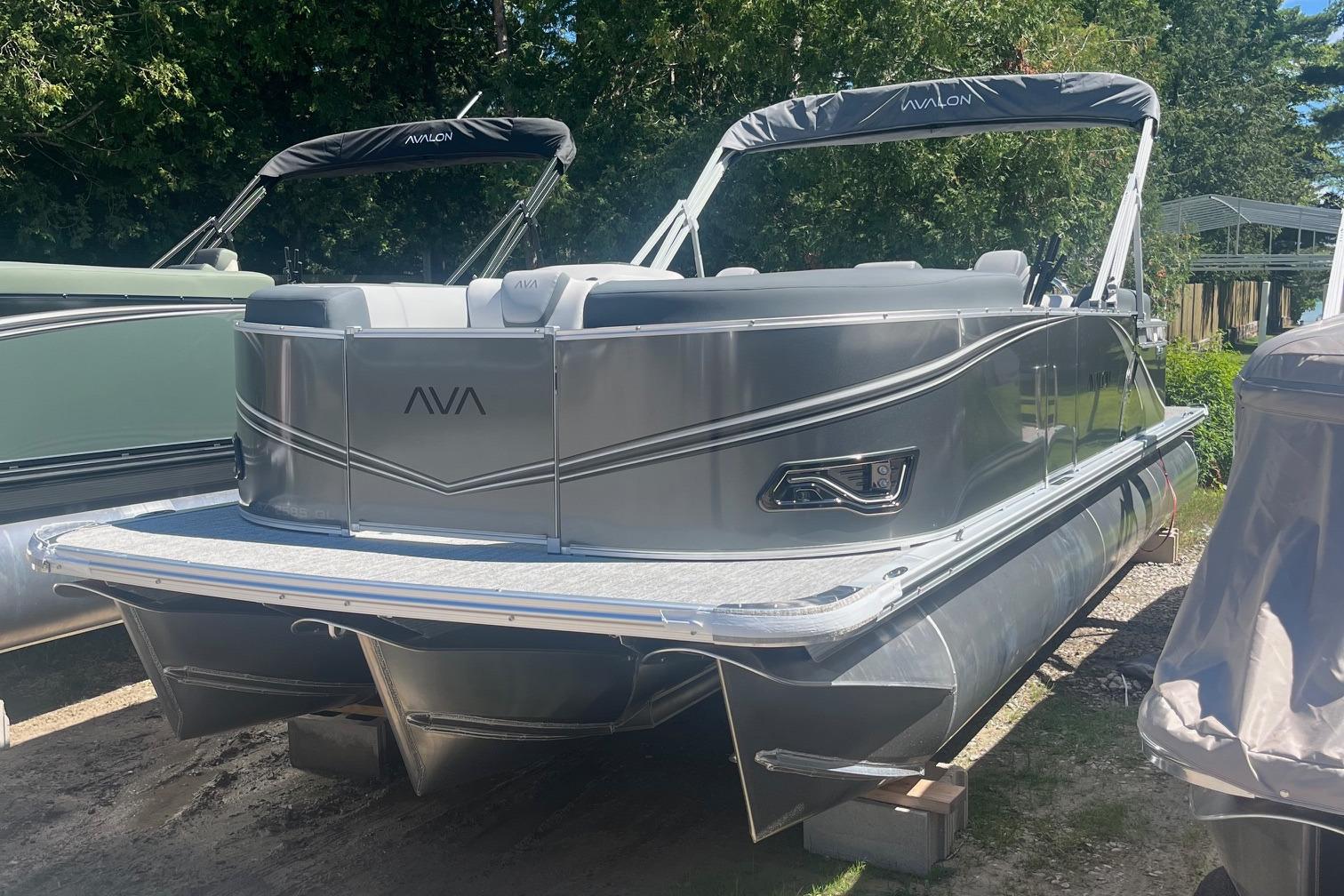 2026 Avalon 23 Quad Lounger
