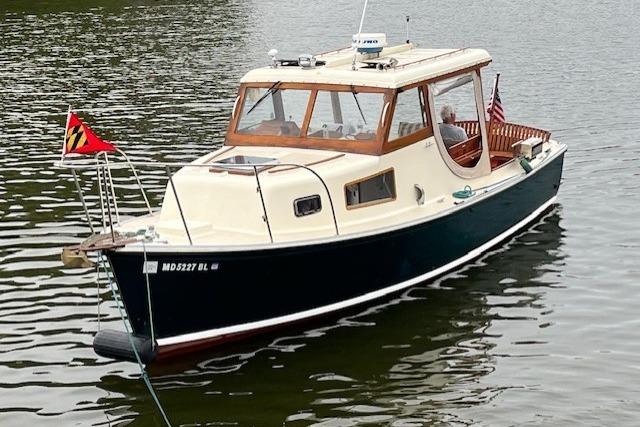 1960 Dyer Hard Top w/ Flush Deck