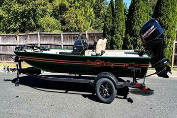2026 Tracker Bass Tracker Classic Limited