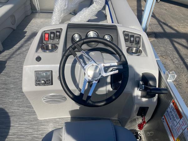 2023 Bennington 21 SL
