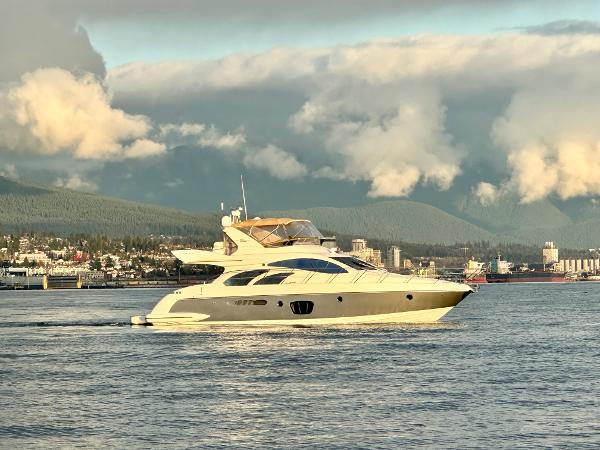 Azimut 55E